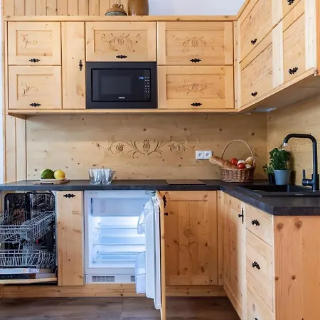 Udanypobyt Apartamenty Krzeptowki Potok Zakopane Exterior photo